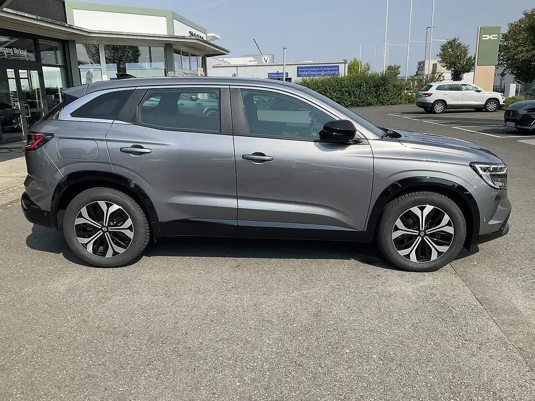 Renault Austral MHEV TCe Evolution - Thumbnail 3