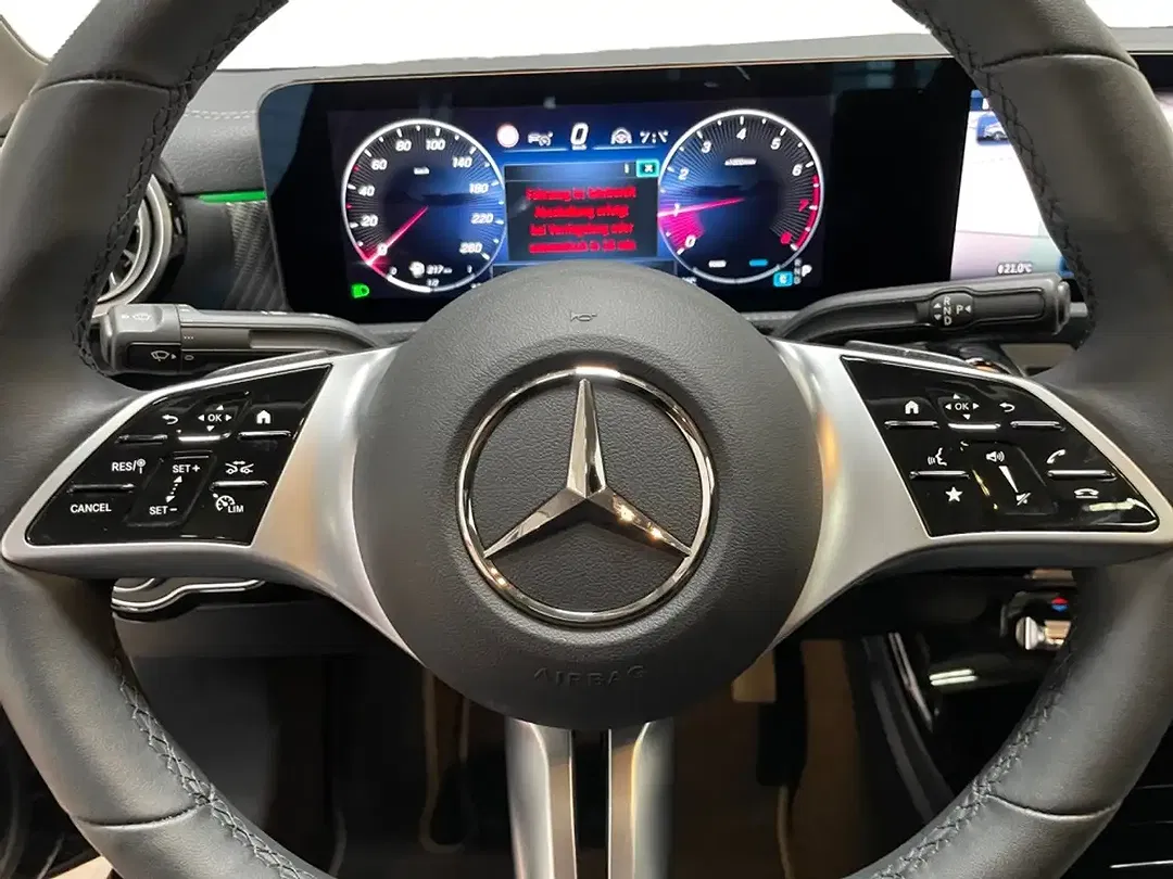 Mercedes-Benz CLA 180 MBUX Progressive - Thumbnail 12