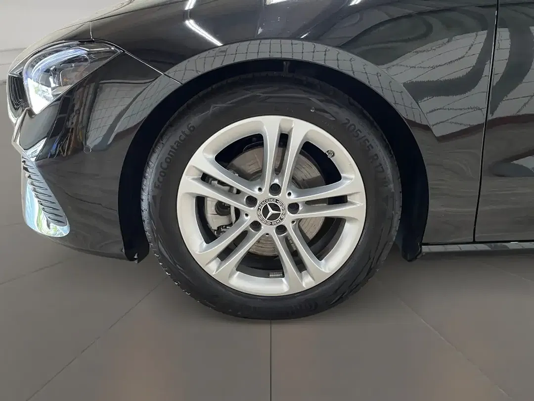 Mercedes-Benz CLA 180 MBUX Progressive - Thumbnail 7