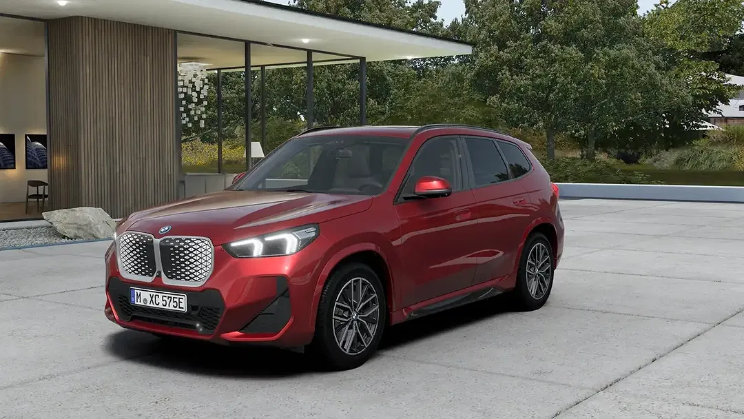 BMW iX1 eDrive M Sport - foto 1