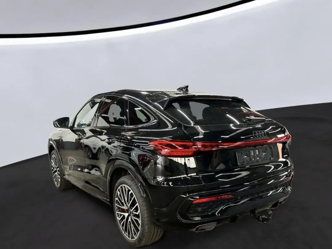 Audi Q5 quattro Sportback S line plus - Thumbnail 3