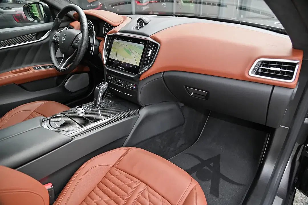 Maserati Ghibli 3.8 V8 Trofeo - Thumbnail 11