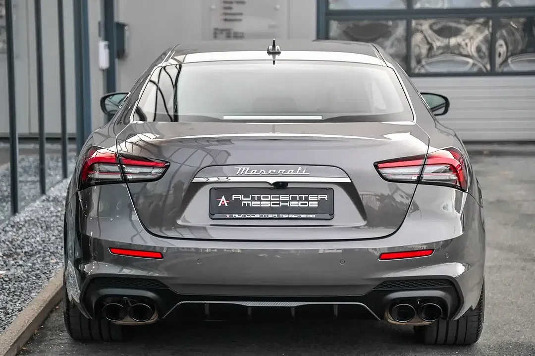 Maserati Ghibli 3.8 V8 Trofeo - Thumbnail 29