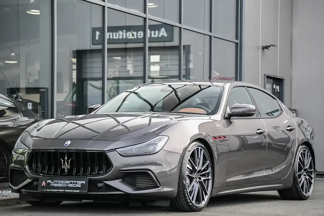 Maserati Ghibli 3.8 V8 Trofeo - Thumbnail 32