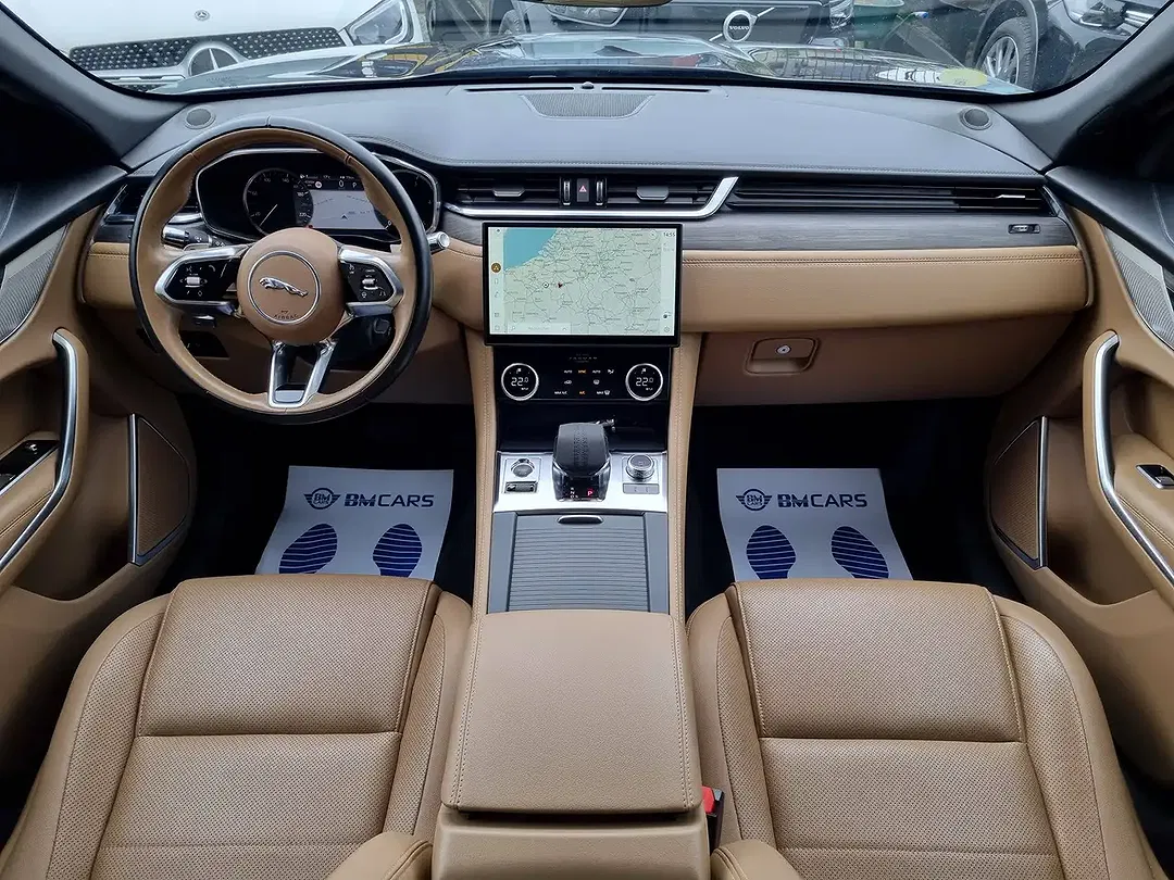 Jaguar F-Pace D165 2.0 MHEV 4x4 - Thumbnail 9