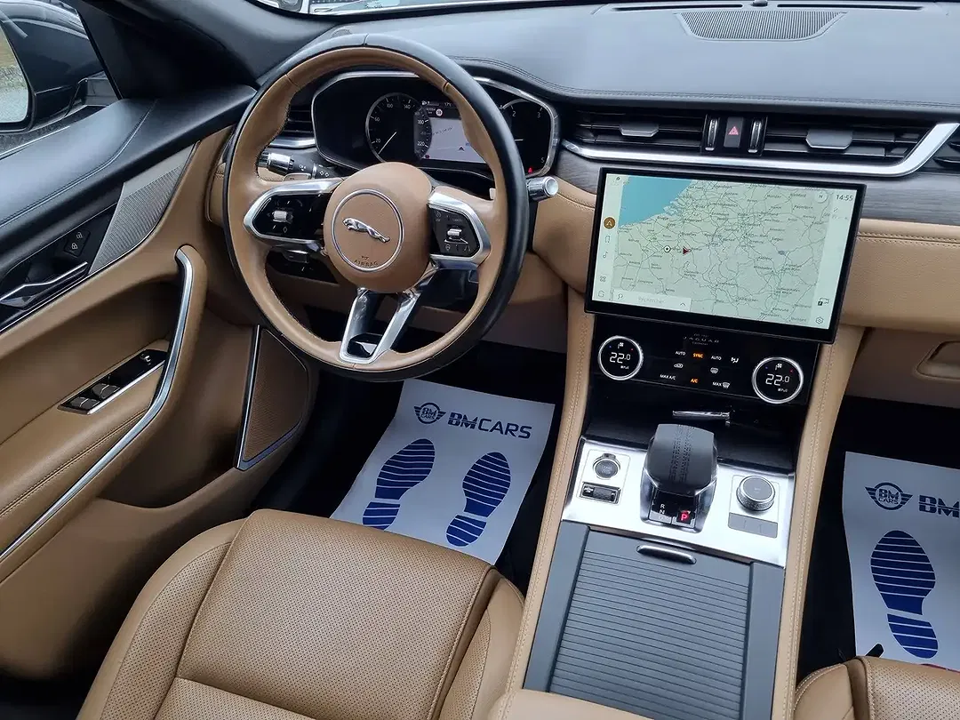 Jaguar F-Pace D165 2.0 MHEV 4x4 - foto 14