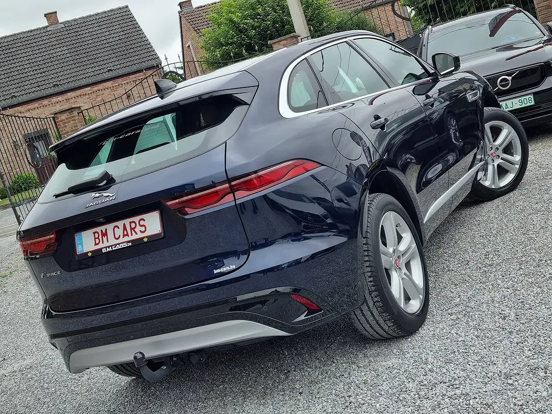 Jaguar F-Pace D165 2.0 MHEV 4x4 - Thumbnail 6