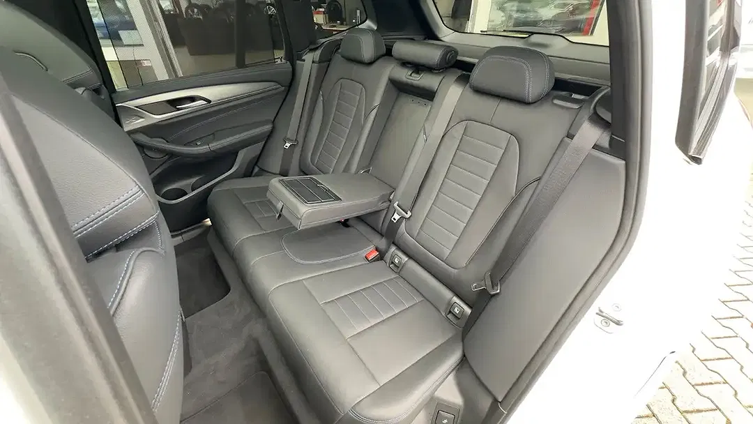 BMW X3 M - Thumbnail 6