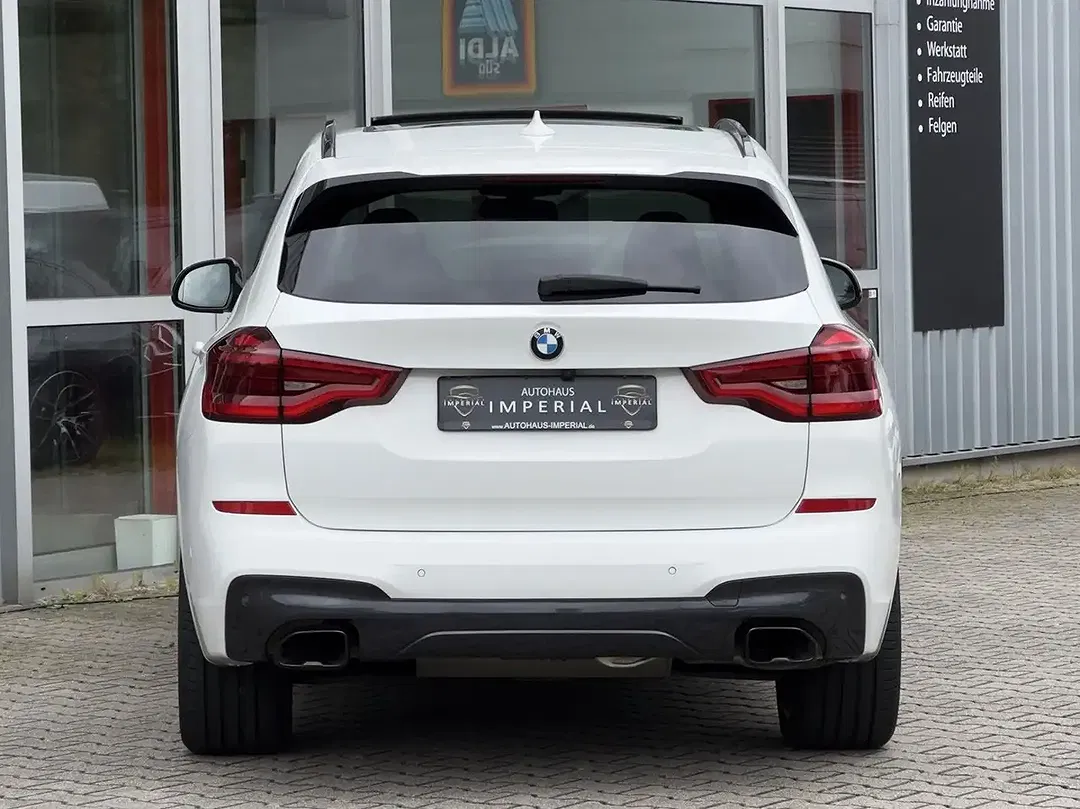 BMW X3 M - Thumbnail 3
