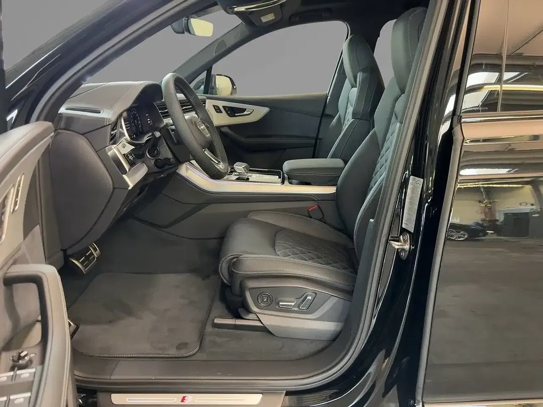 Audi Q7 TDI quattro S line - Thumbnail 8
