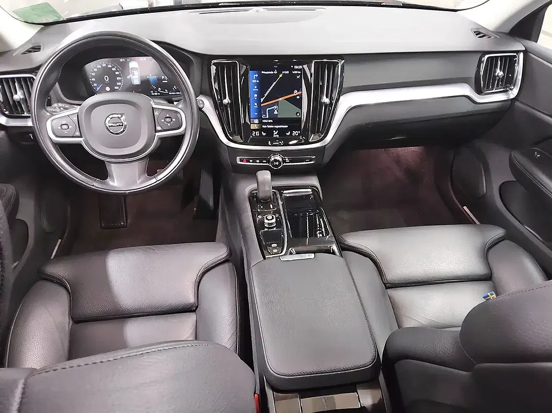 Volvo V60 T6 AWD Inscription - Thumbnail 4