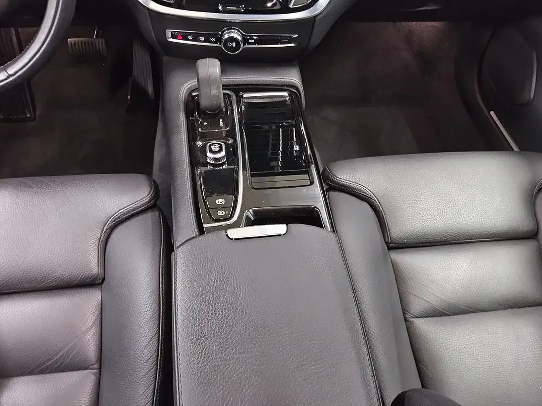Volvo V60 T6 AWD Inscription - Thumbnail 5