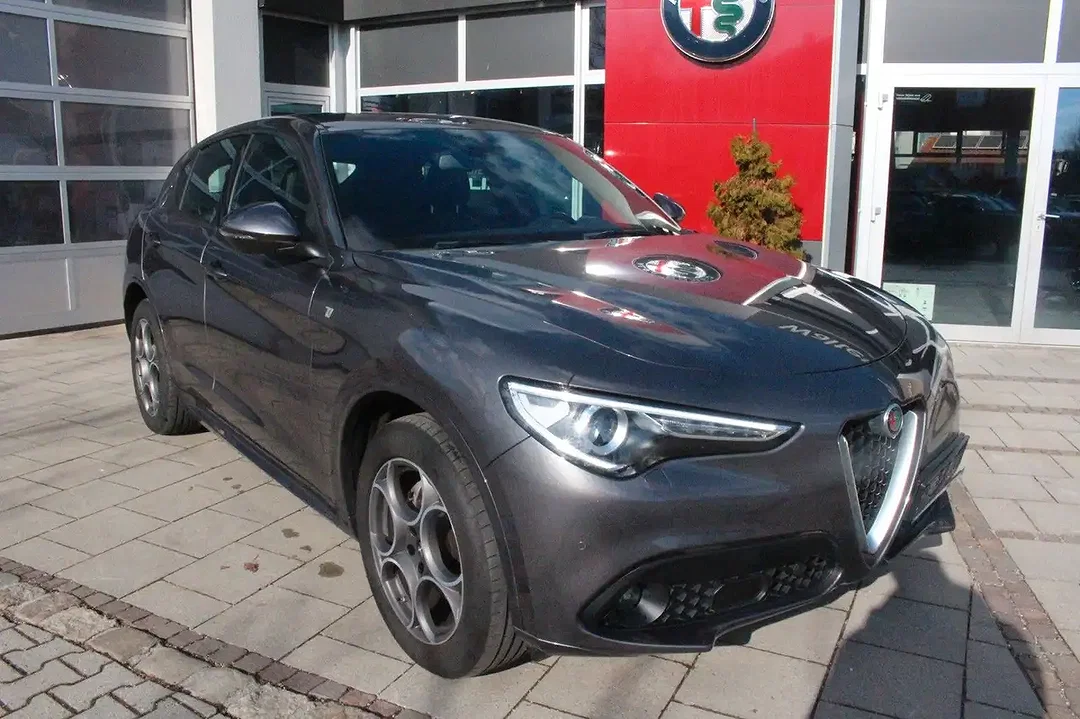 Alfa Romeo Stelvio Q4 Ti - Afbeelding 1