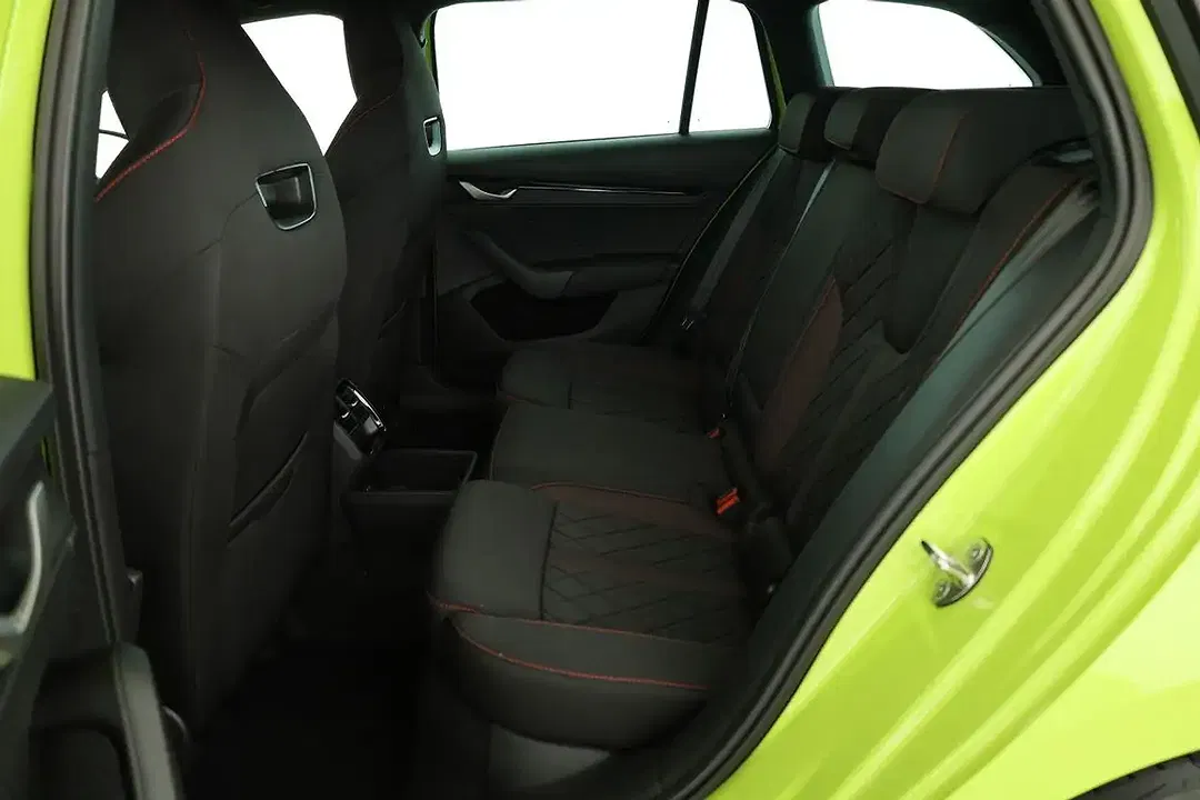Skoda Octavia 2.0 TSI DSG vRS Combi - Thumbnail 12