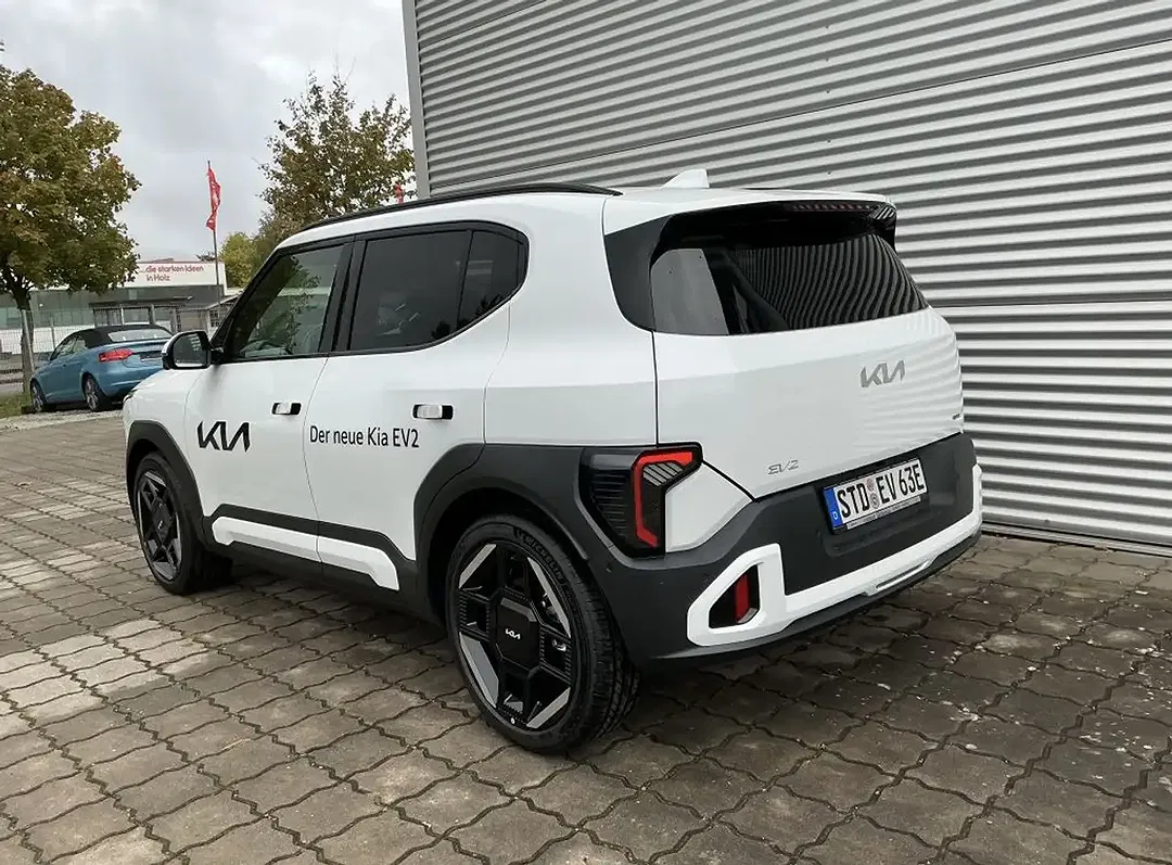 Kia EV2 GT-Line - Thumbnail 5