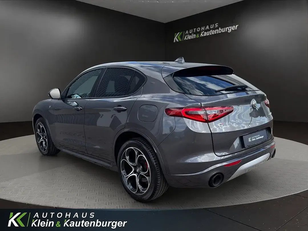 Alfa Romeo Stelvio 2.0 16V Turbo Q4 Ti - Thumbnail 7