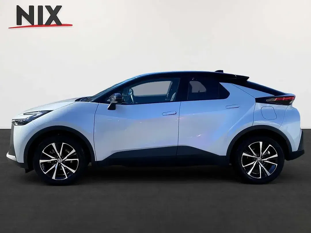 Toyota C-HR PHEV Teamplayer - Thumbnail 3