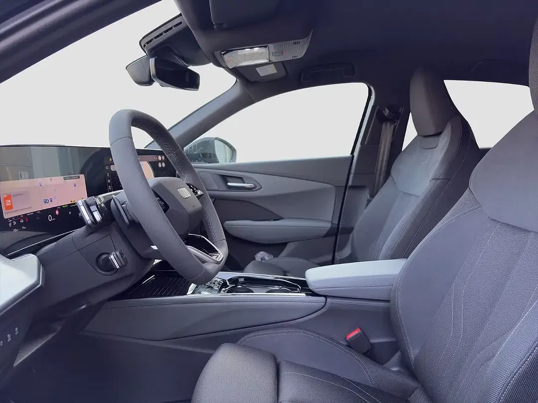 Audi Q3 S tronic - Thumbnail 9