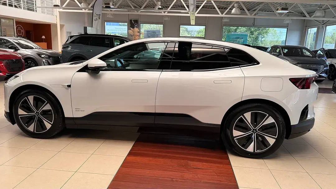 Polestar 4 100 kWh Long Range Dual Motor - Thumbnail 3