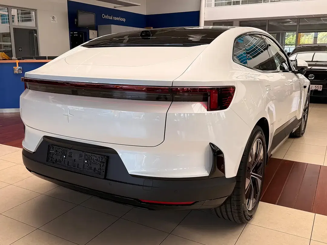 Polestar 4 100 kWh Long Range Dual Motor - Thumbnail 6