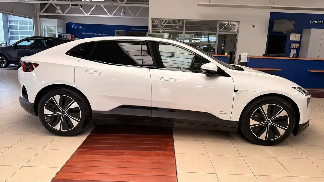 Polestar 4 100 kWh Long Range Dual Motor - Thumbnail 7
