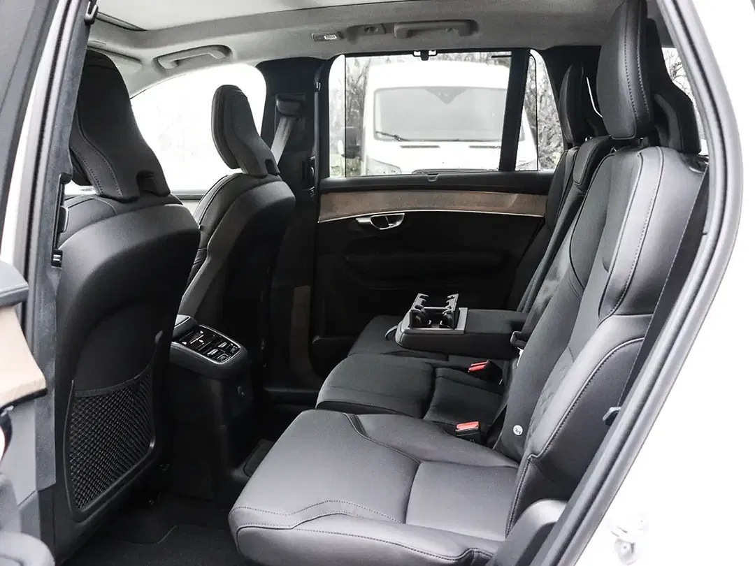 Volvo XC90 T8 PHEV Hybrid AWD Ultra Dark - foto 15