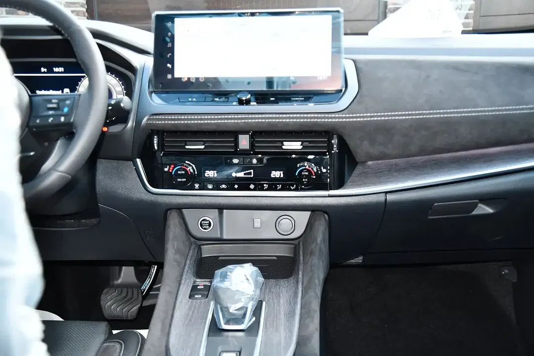 Nissan Qashqai 1.3 MHEV Xtronic Tekna+ - Thumbnail 13