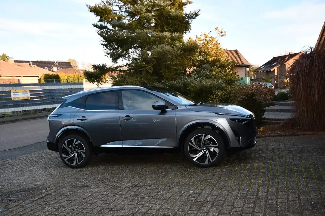 Nissan Qashqai 1.3 MHEV Xtronic Tekna+ - Thumbnail 3