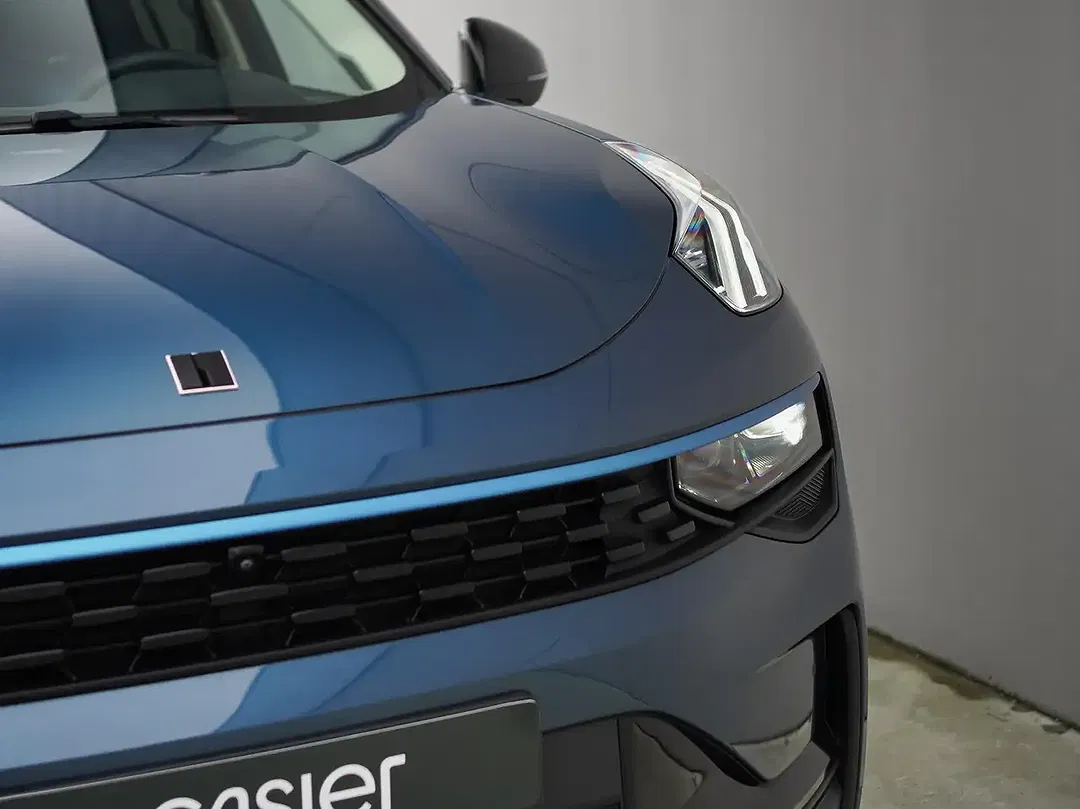 Lynk & Co 01 - Thumbnail 11