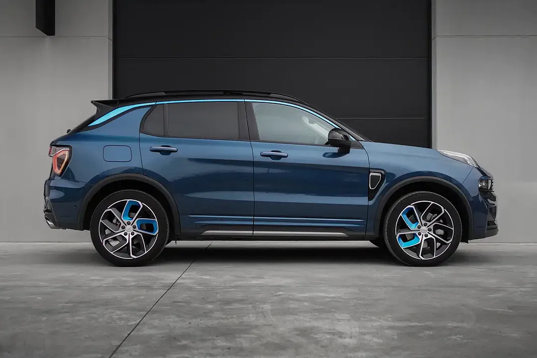 Lynk & Co 01 - Thumbnail 6