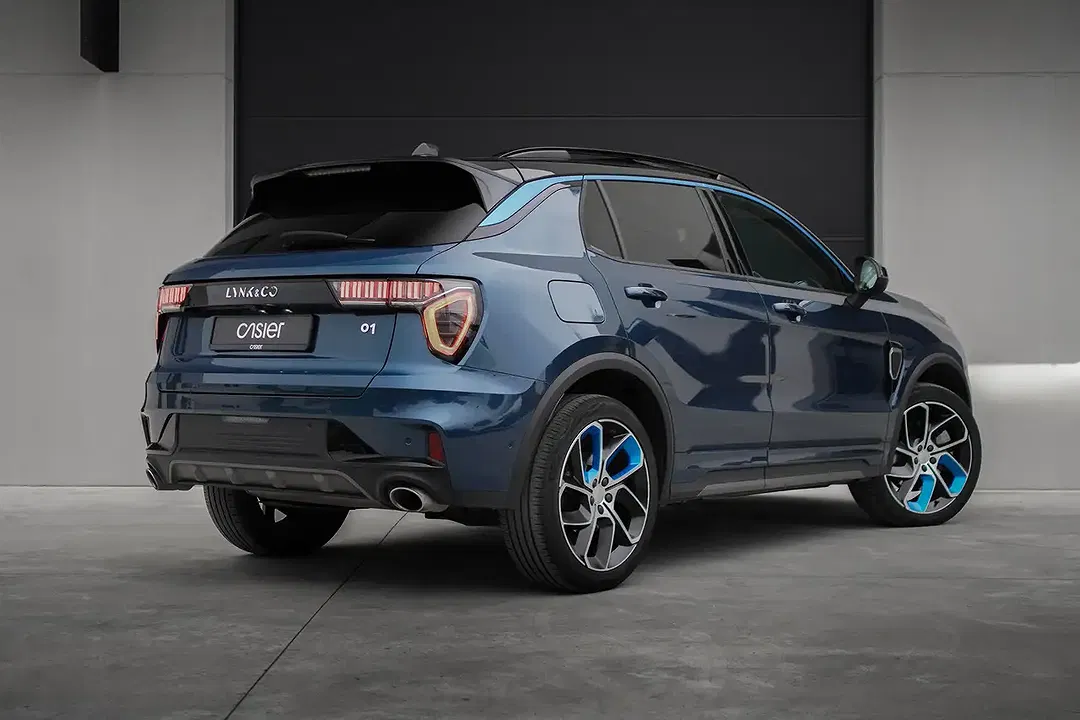 Lynk & Co 01 - Thumbnail 7