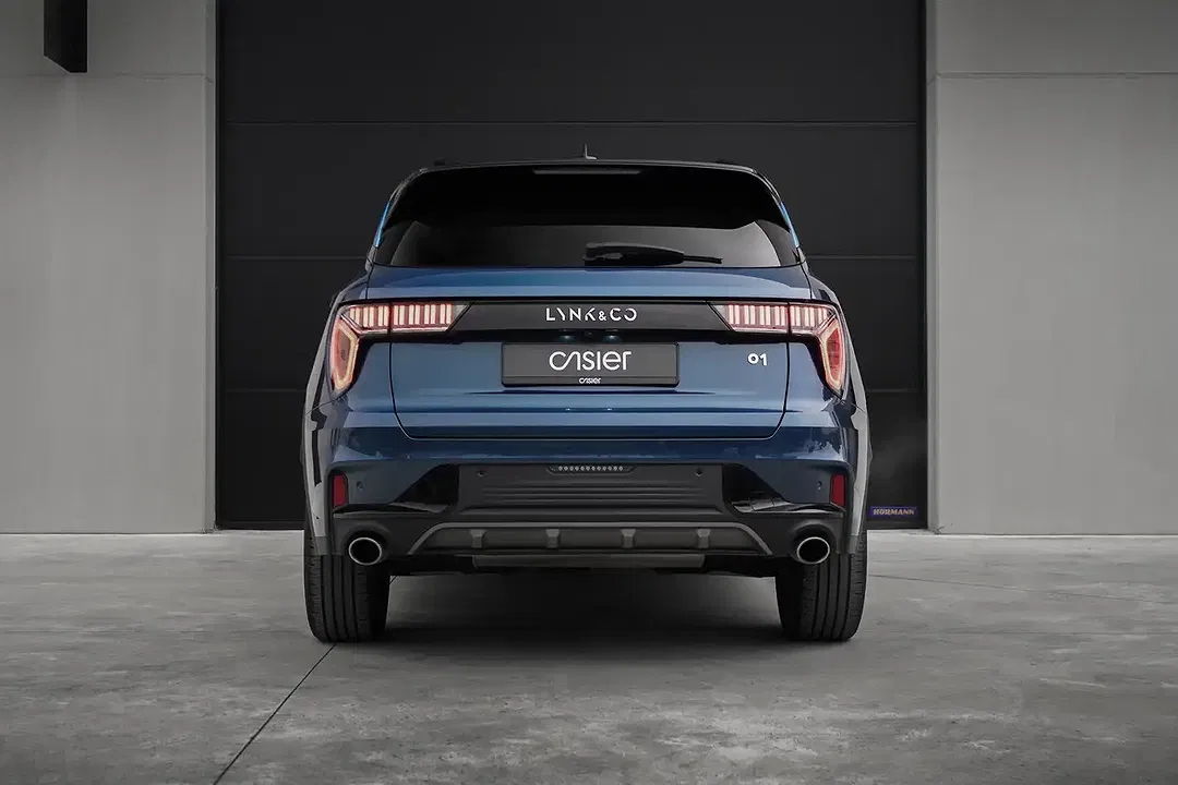 Lynk & Co 01 - Thumbnail 8