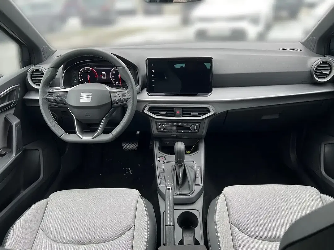 SEAT Arona 1.0 TSI DSG FR - Thumbnail 9