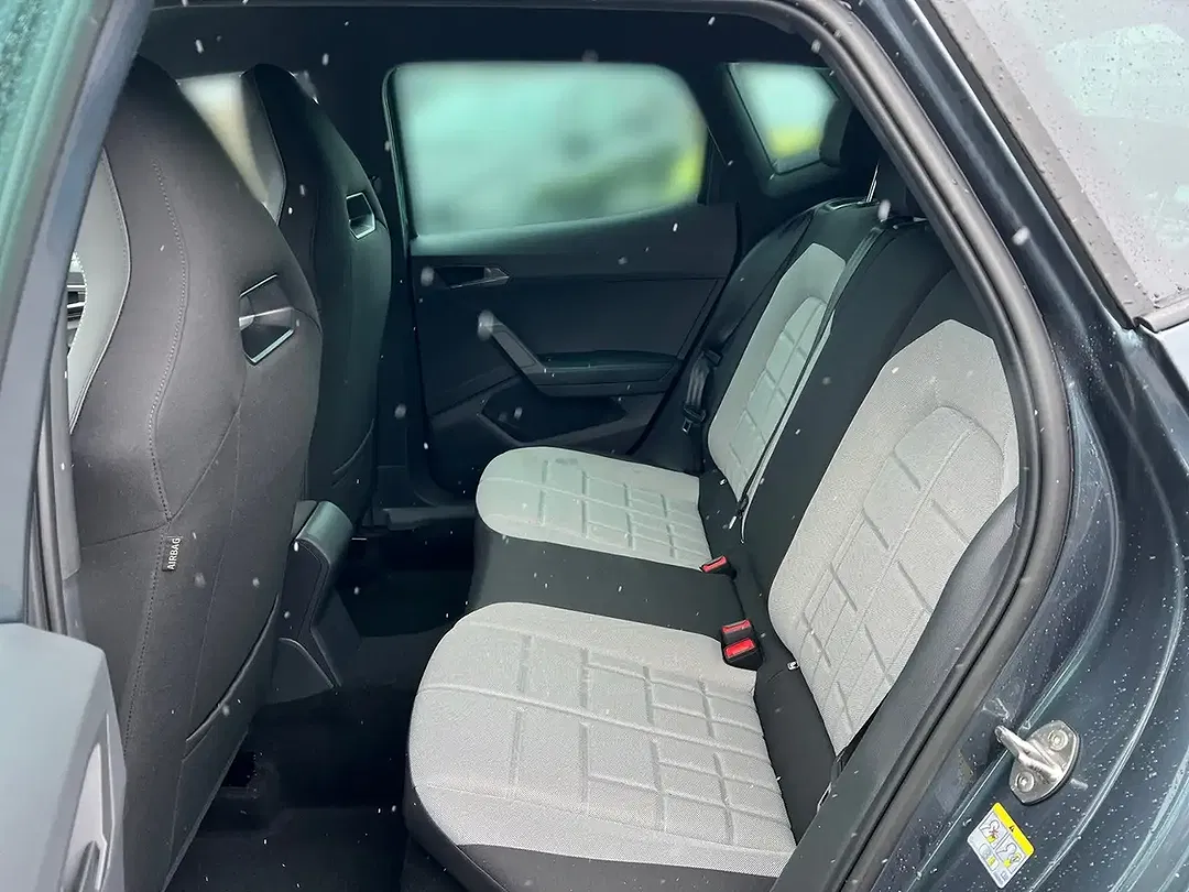SEAT Arona 1.0 TSI DSG FR - Thumbnail 13