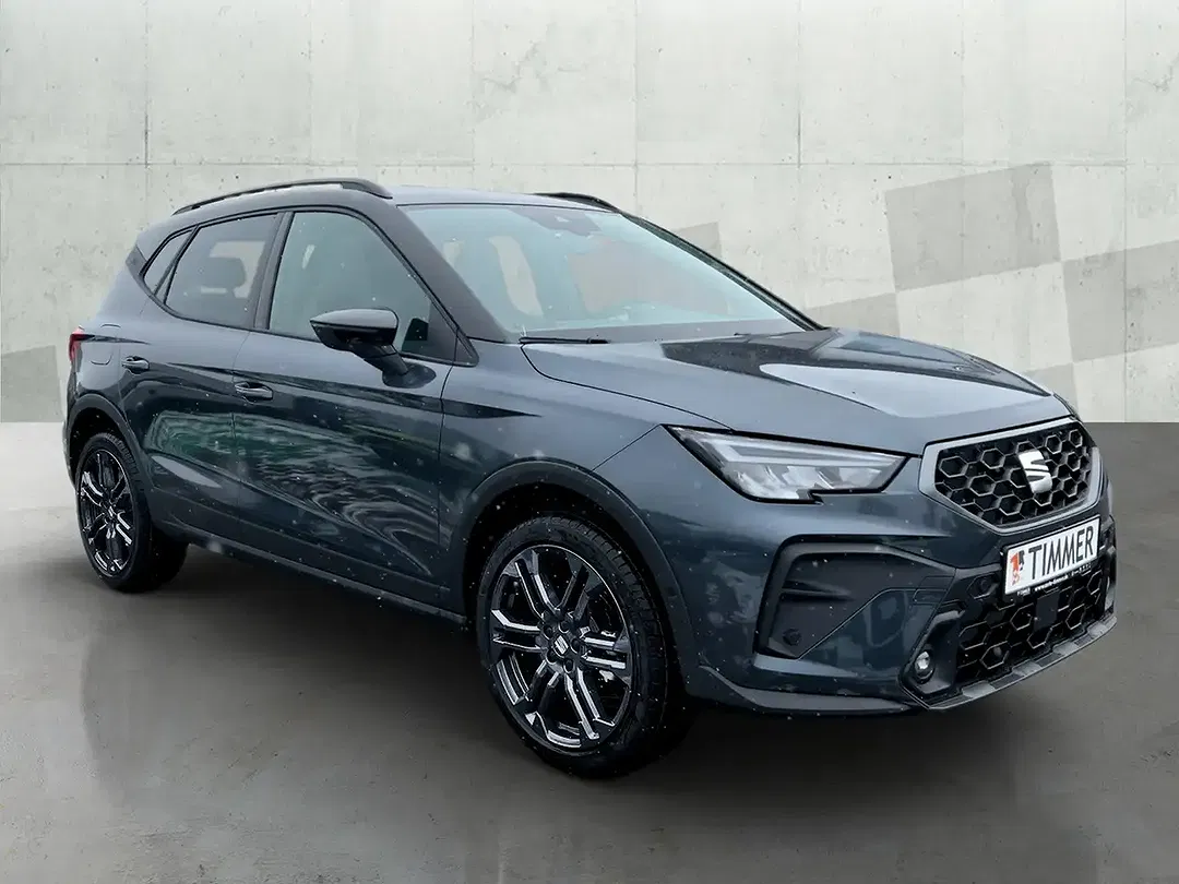 SEAT Arona 1.0 TSI DSG FR - Thumbnail 2