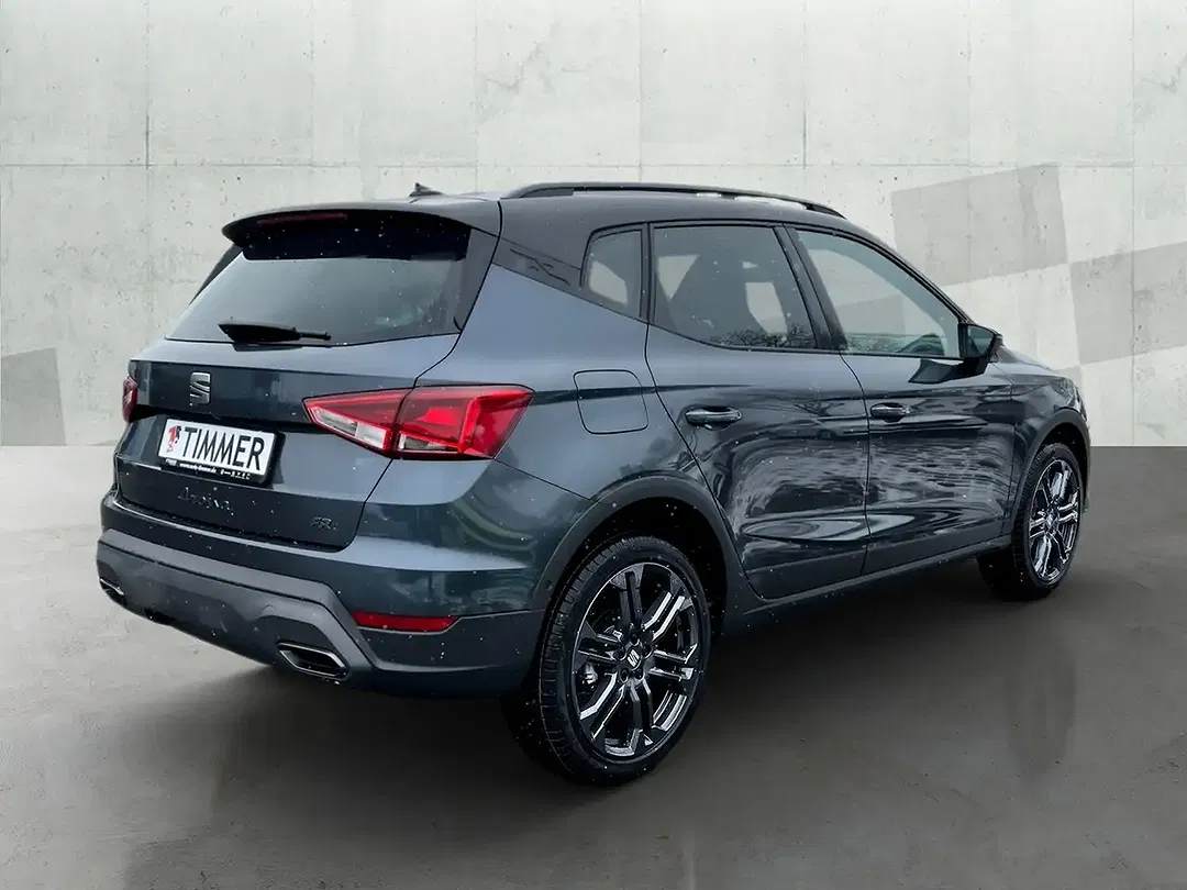 SEAT Arona 1.0 TSI DSG FR - Thumbnail 3