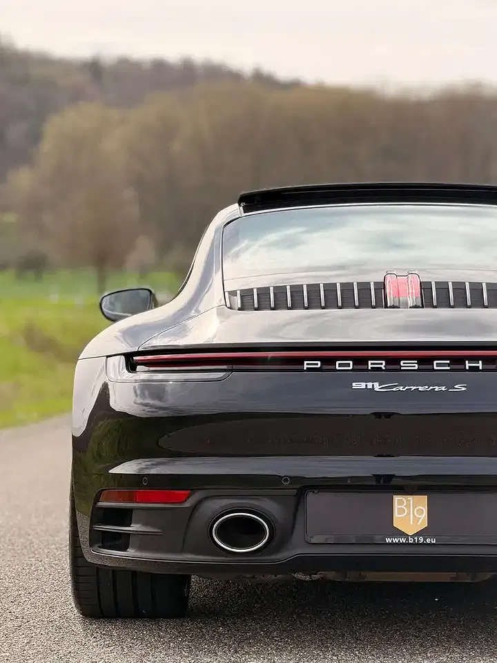 Porsche 992 Carrera S - Thumbnail 17