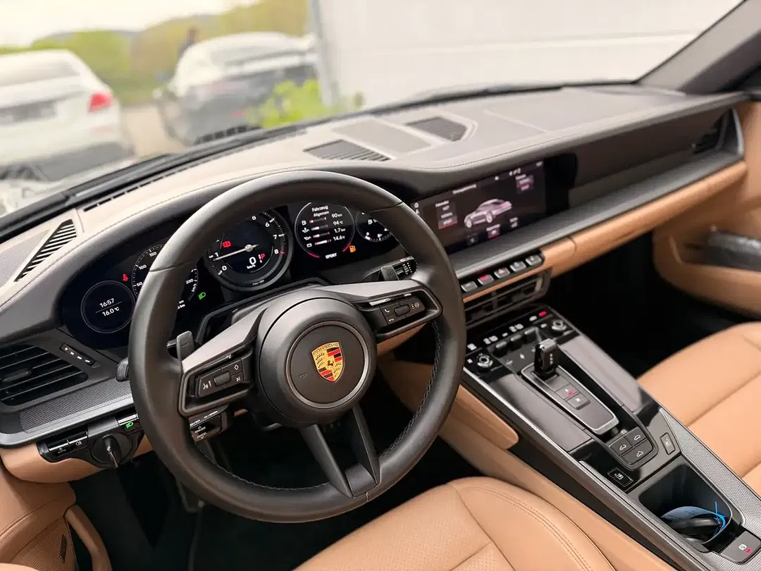 Porsche 992 Carrera S - Thumbnail 30