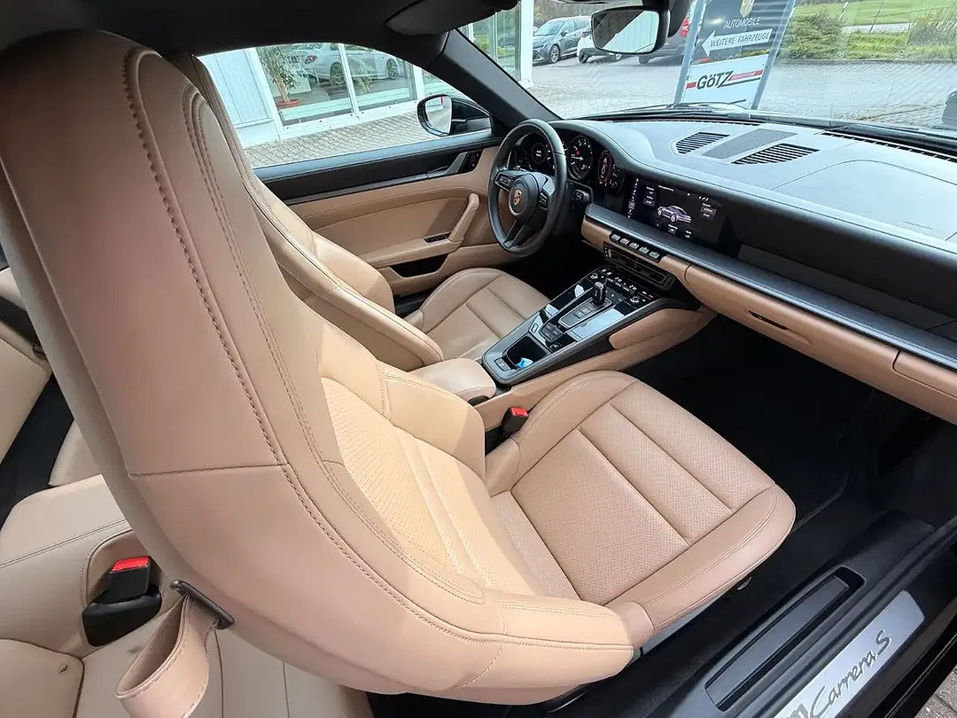 Porsche 992 Carrera S - Thumbnail 36