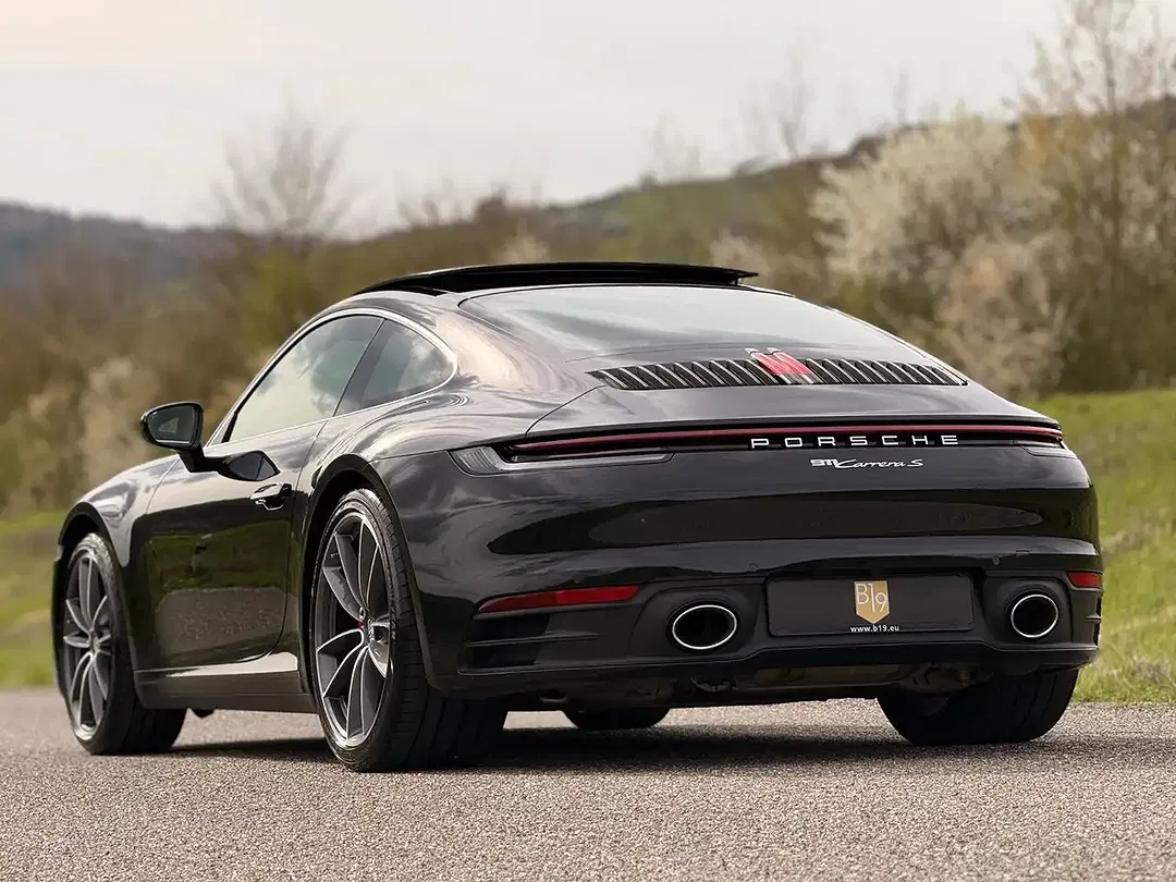 Porsche 992 Carrera S - Thumbnail 9