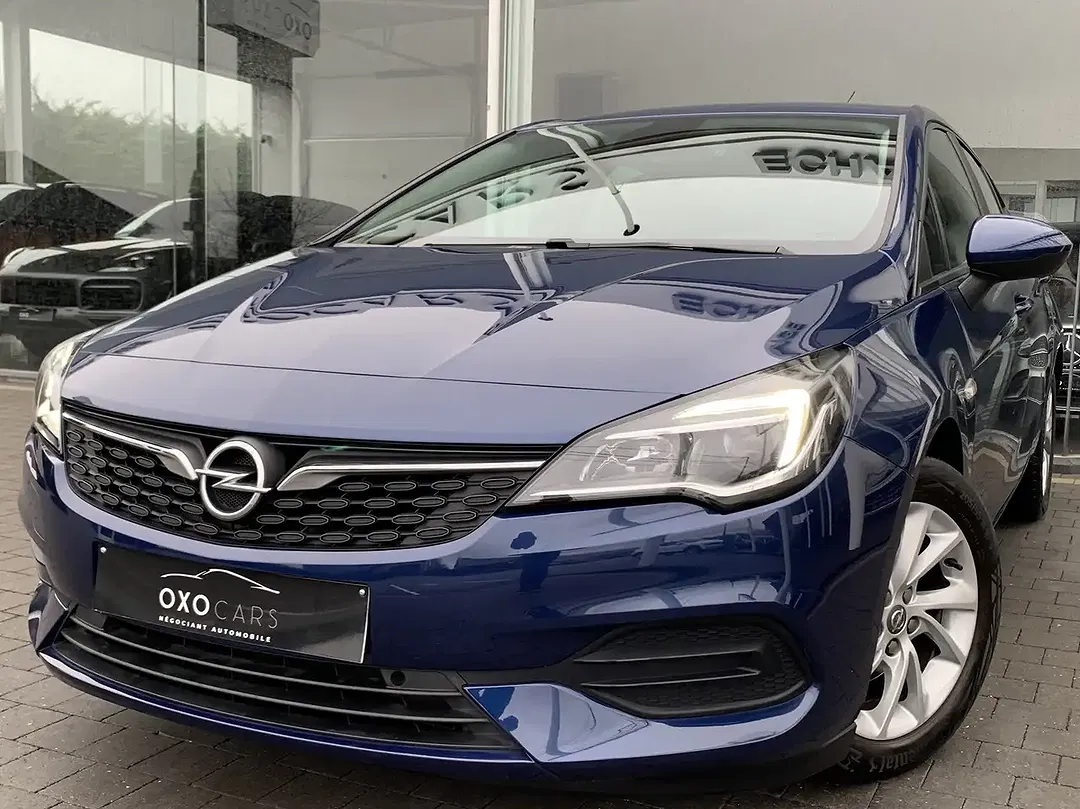 Opel Astra 1.2 Turbo - foto 1