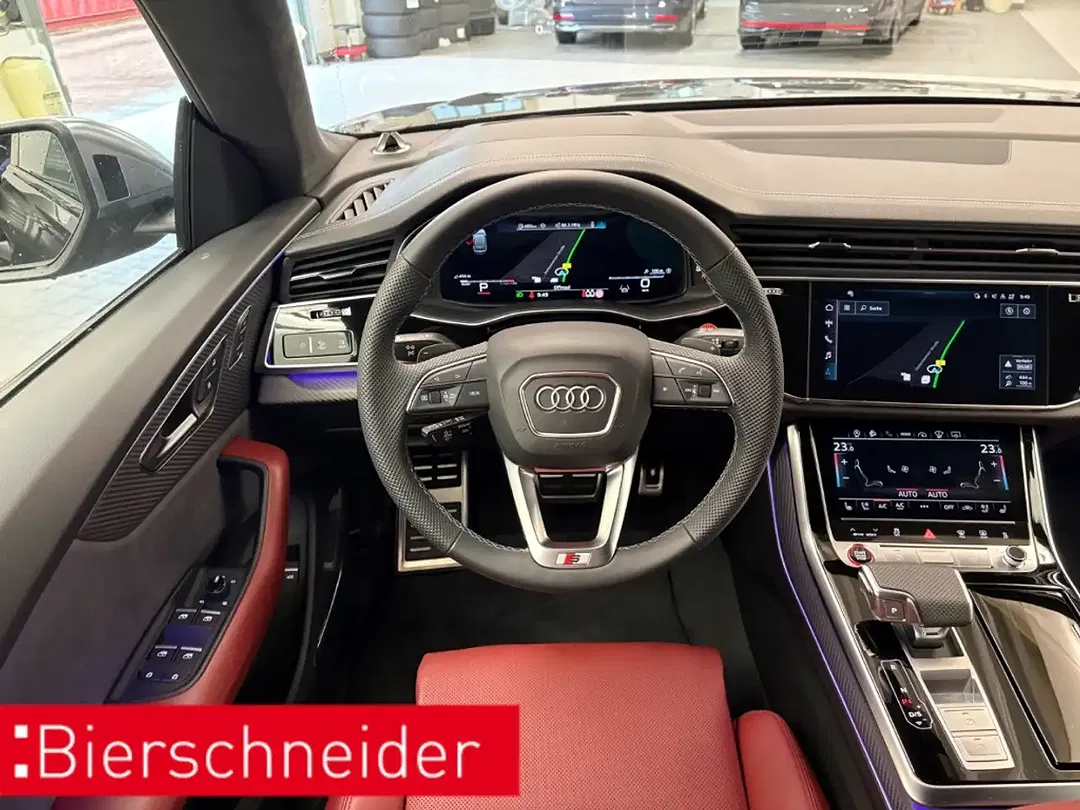 Audi SQ8 - Thumbnail 11