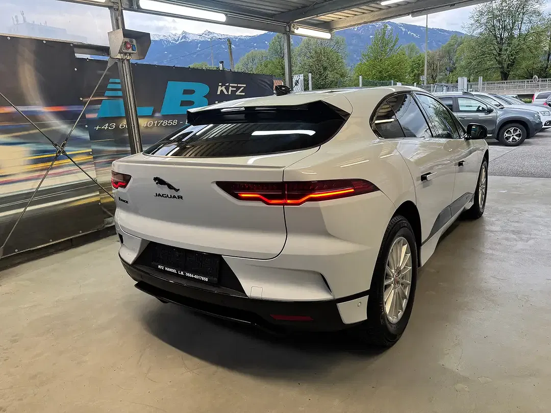 Jaguar I-Pace EV 4x4 Edition - Thumbnail 10