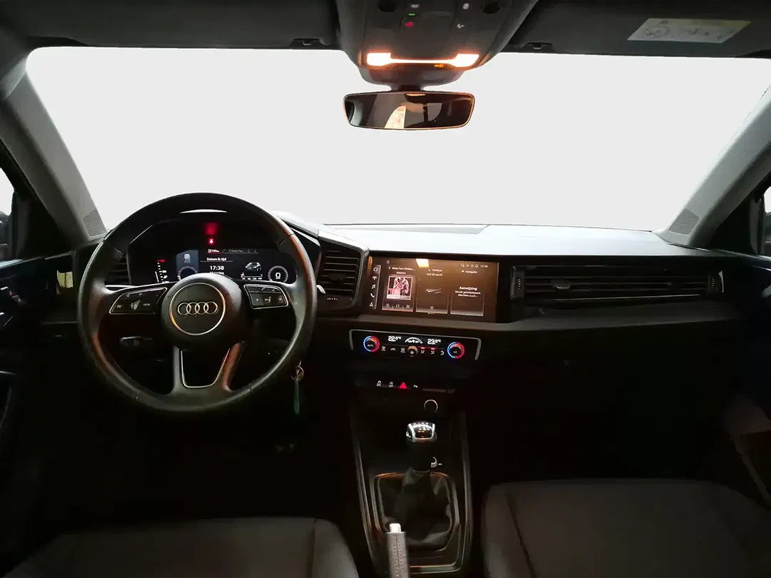 Audi A1 30 TFSI Sportback - Thumbnail 5