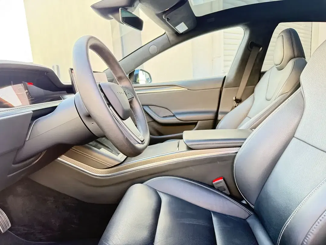 Tesla Model S Plaid - foto 2