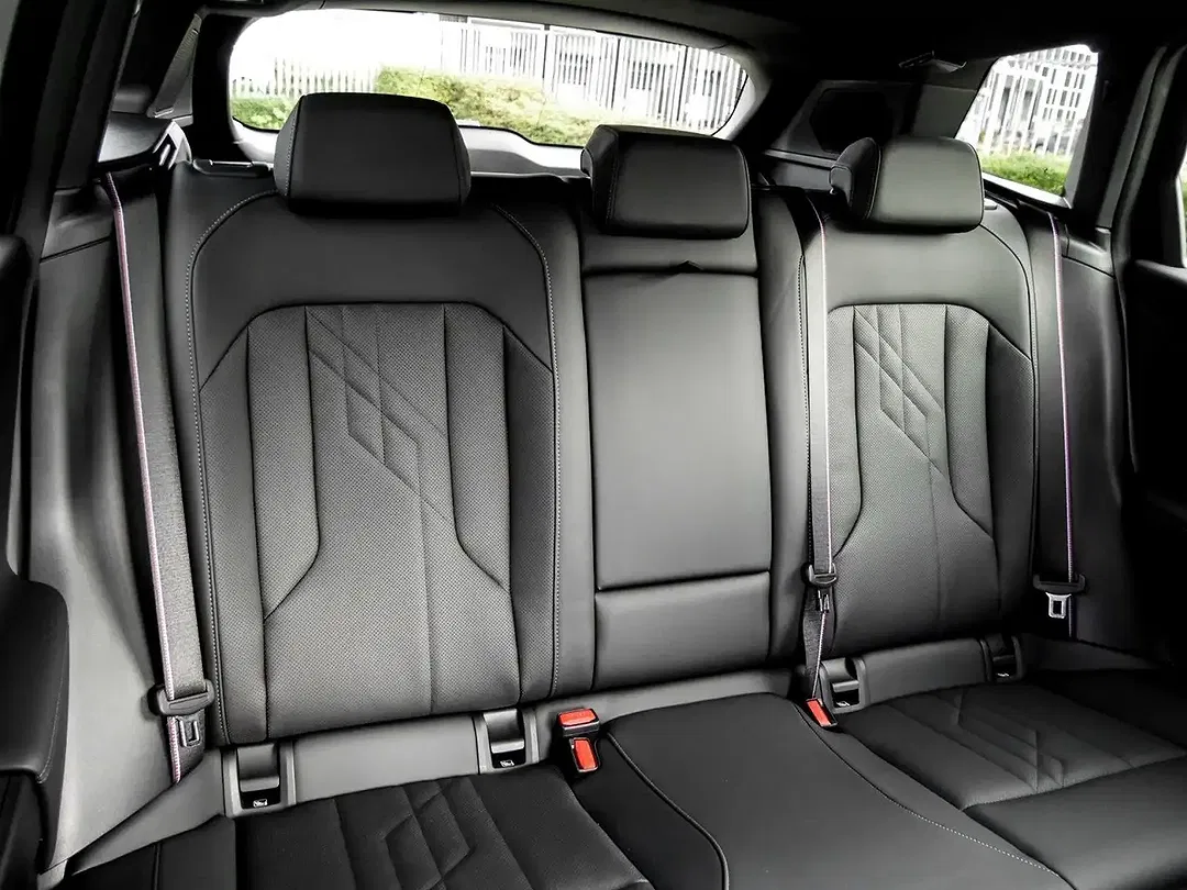 BMW X3 xDrive M Sport Pro - Thumbnail 4