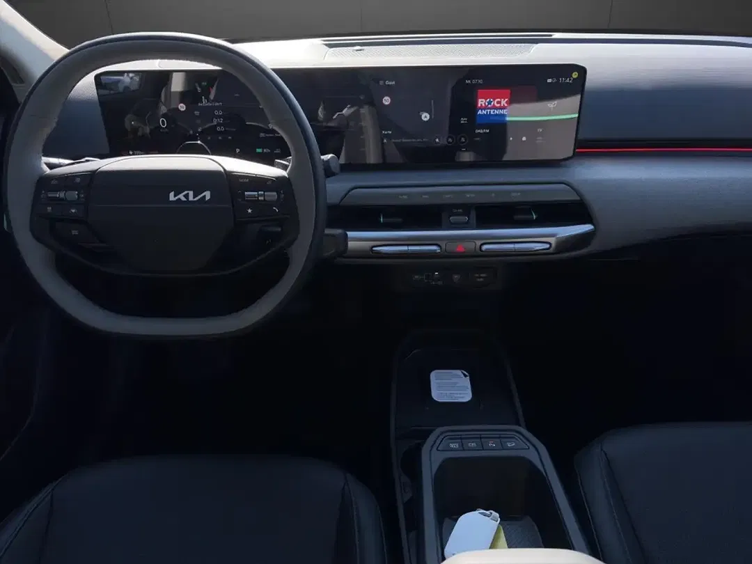 Kia EV4 Earth - Thumbnail 13