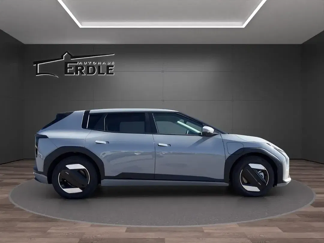 Kia EV4 Earth - Thumbnail 6