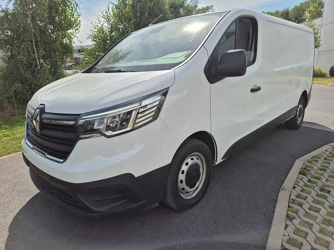 Renault Trafic L2H1 - Thumbnail 4