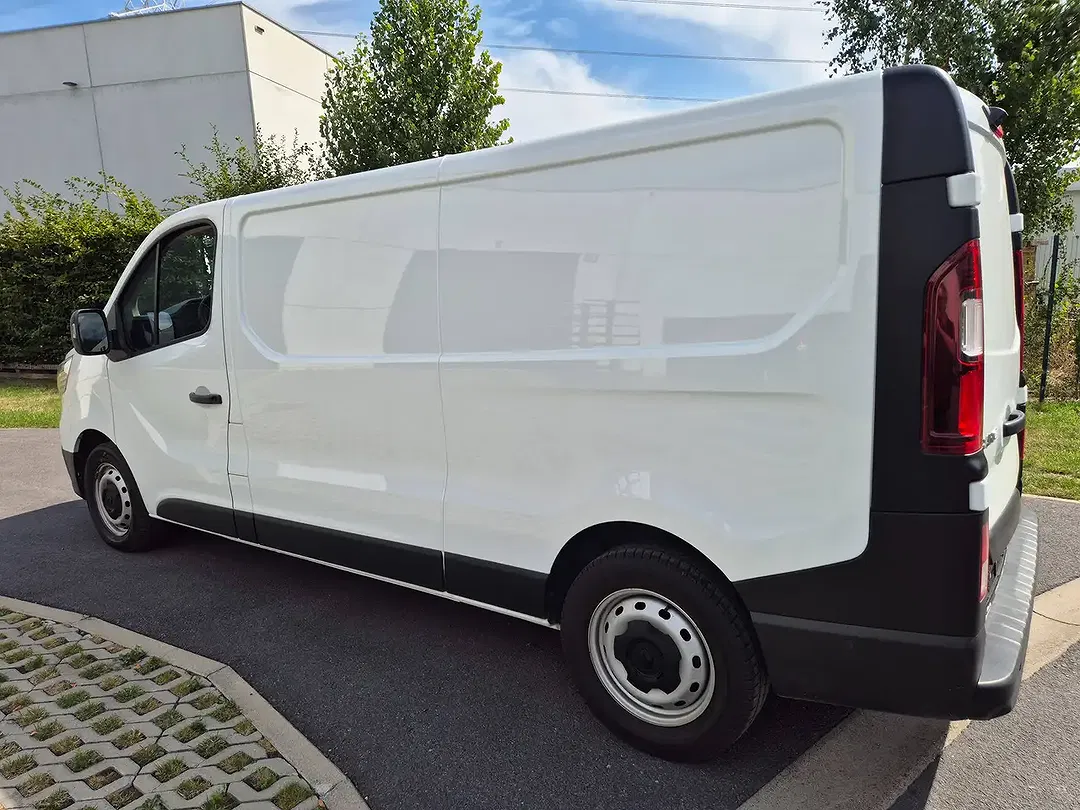 Renault Trafic L2H1 - Thumbnail 5